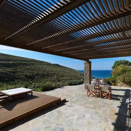 בית נופש Agelos Beachfront