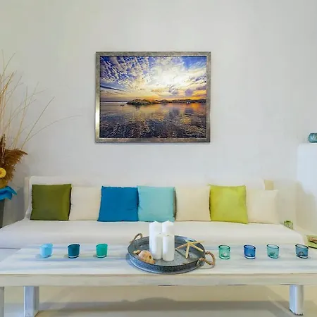 Agelos Beachfront בית נופש