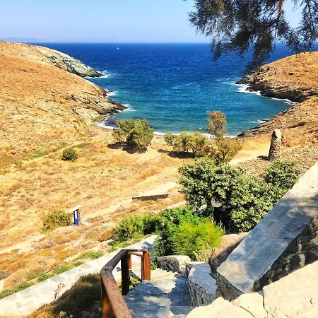 בית נופש Agelos Beachfront Korissia (Kea)