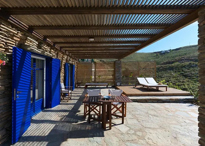 Agelos Beachfront * Korissia (Kea)