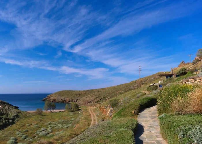 Agelos Beachfront * Korissia (Kea)