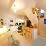 Agelos Beachfront Semesterbostad Korissia (Kea)