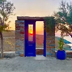 Agelos Beachfront * Korissia (Kea)