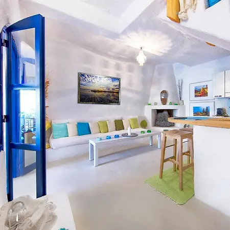 Agelos Beachfront * Korissia