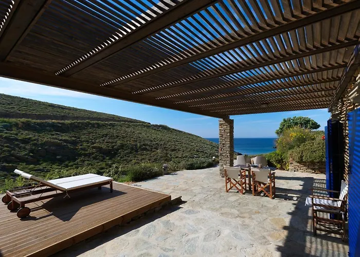 Semesterbostad Agelos Beachfront